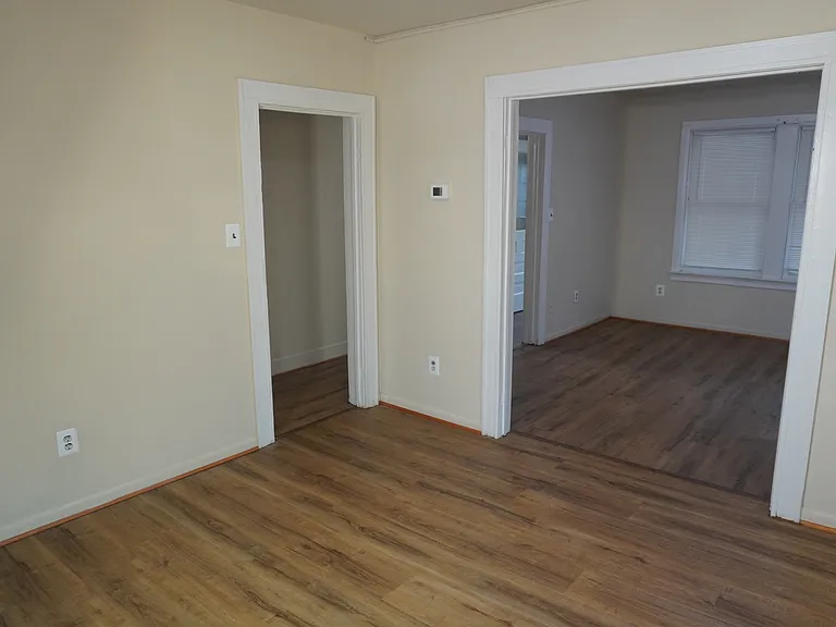 217 Center St — Photo 10