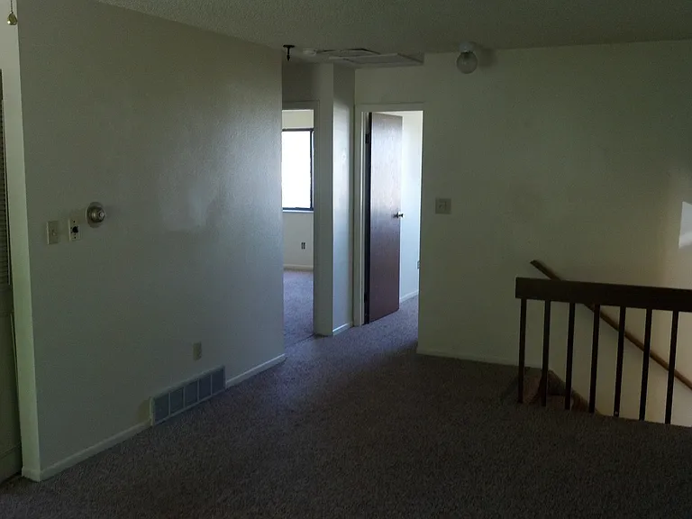 6675 Brook Forest Dr — Photo 2