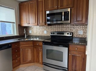 (Undisclosed Address), West Newton, MA 02465