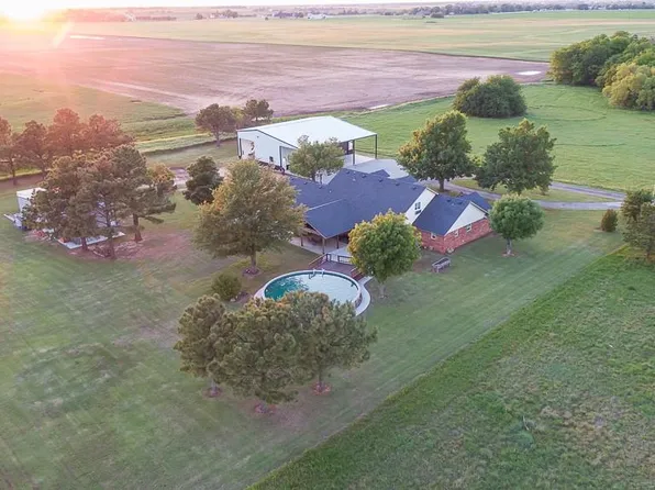 834 County Street 2910, Tuttle, OK 73089