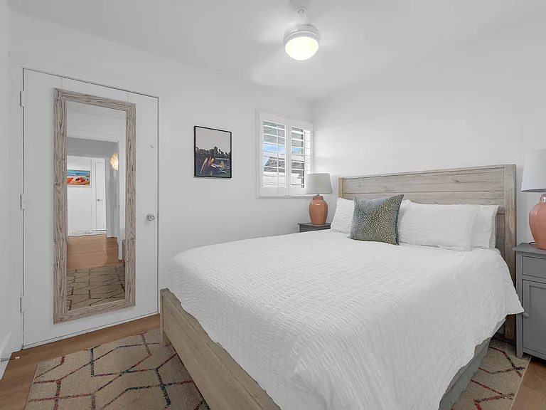 4831 Saxon Dr #205 — Photo 15
