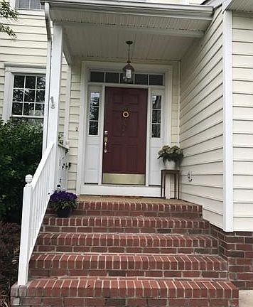 2nd image of 4912 Saddleridge Ct