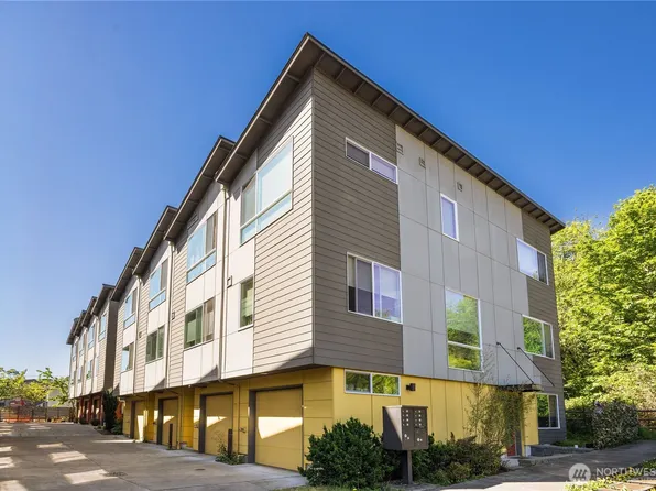 2705 S Charlestown Street, Seattle, WA 98108