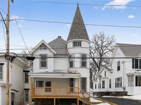 15 Prospect Ave, Gloversville, NY 12078