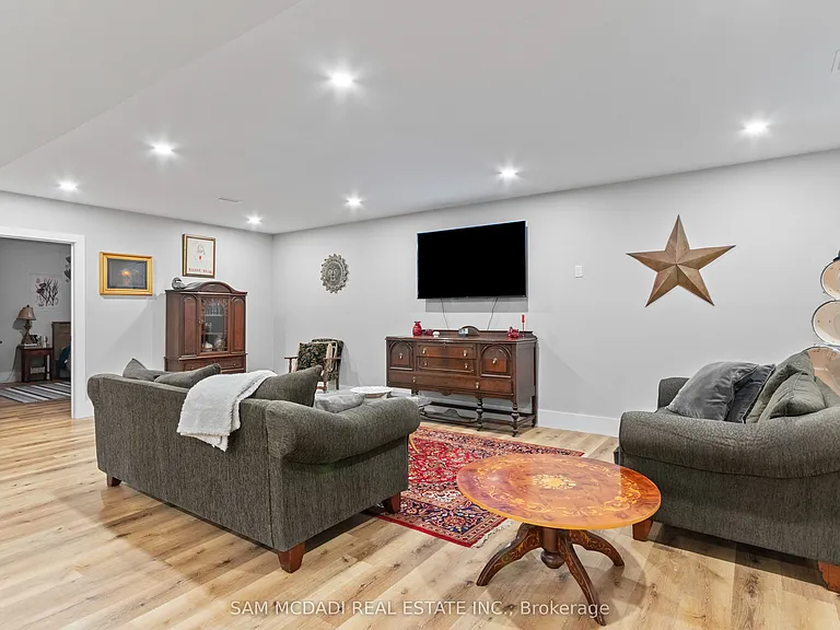 3047 Grenville Dr #BASEMENT — Photo 4
