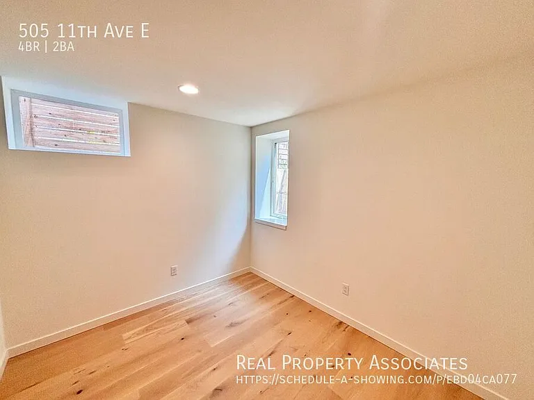 505 11th Ave E — Photo 12