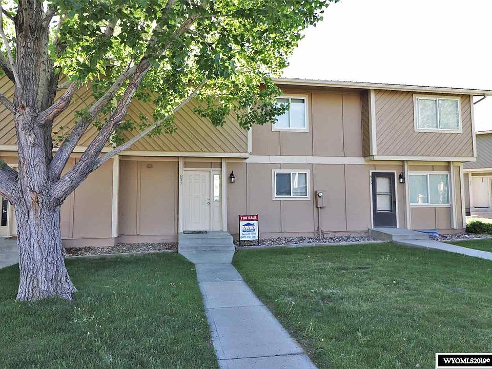 1st image of 837 Moccasin Ln