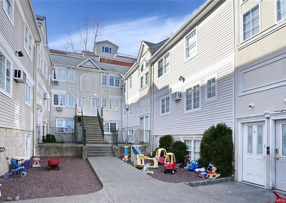 1st image of 141 Route 306 APT 1
