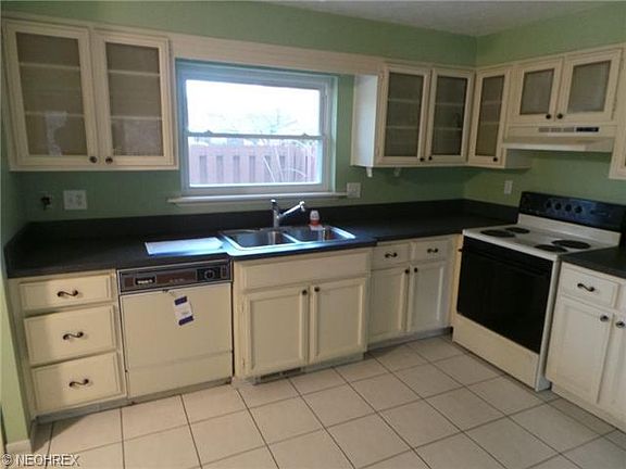 3rd image of 6474 Concord Dr Suite 8