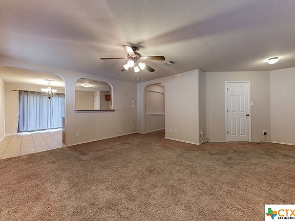 4th image of 2127 Dodge Dr