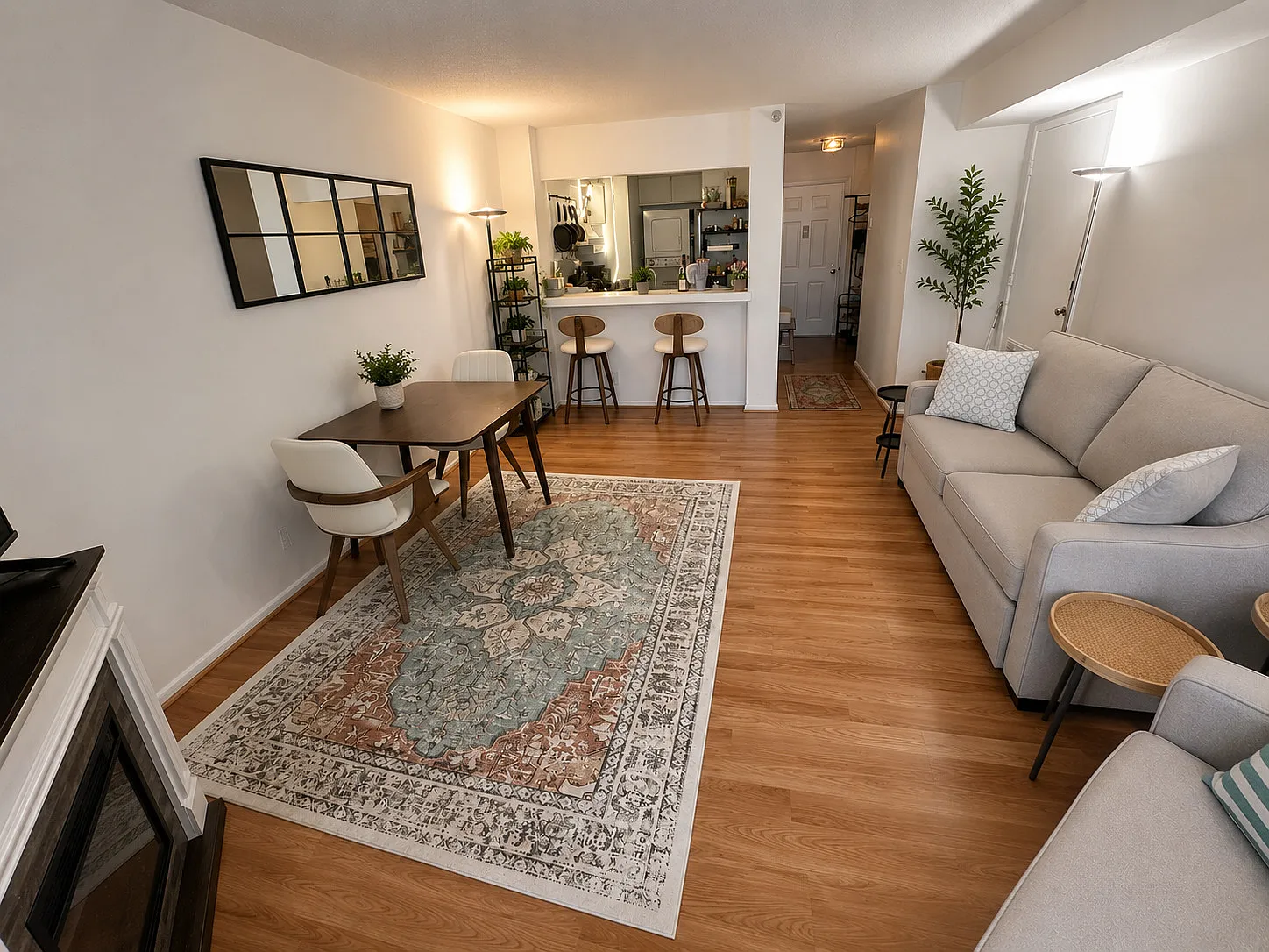 1 bed, 600 sqft, $2,800 — Photo 2