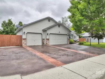 1545 E Bishop Dr, Eagle, ID, 83616