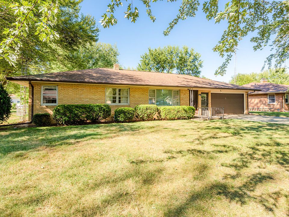 1st image of 813 Miller Ln