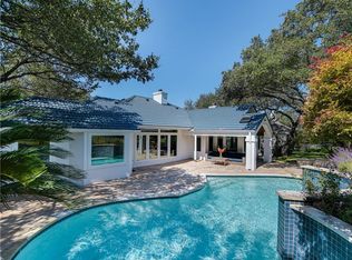 702 Golf Crest Ln, Lakeway, TX 78734