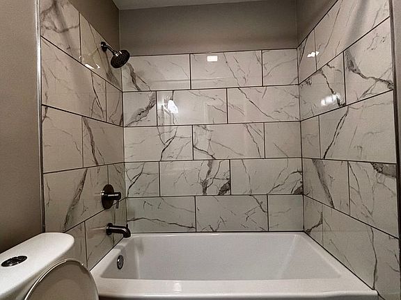 2nd image of 5456-5462 Misty Ln #5460