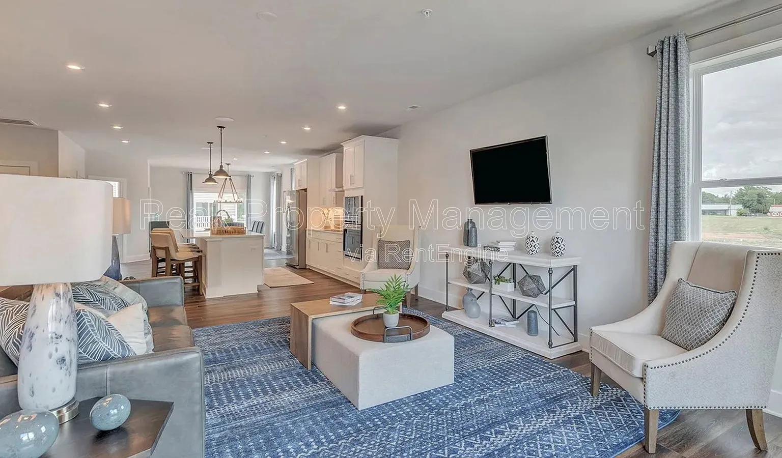 3 bed, 2.5 bath, 2452 sqft, $2,750 — Photo 3