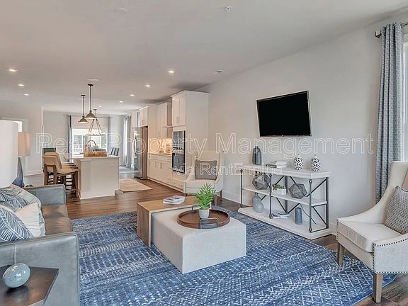 3rd image of 4644 Wistar Creek Dr Unit B