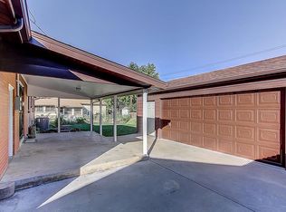 9689 W 63rd Pl, Arvada, CO 80004