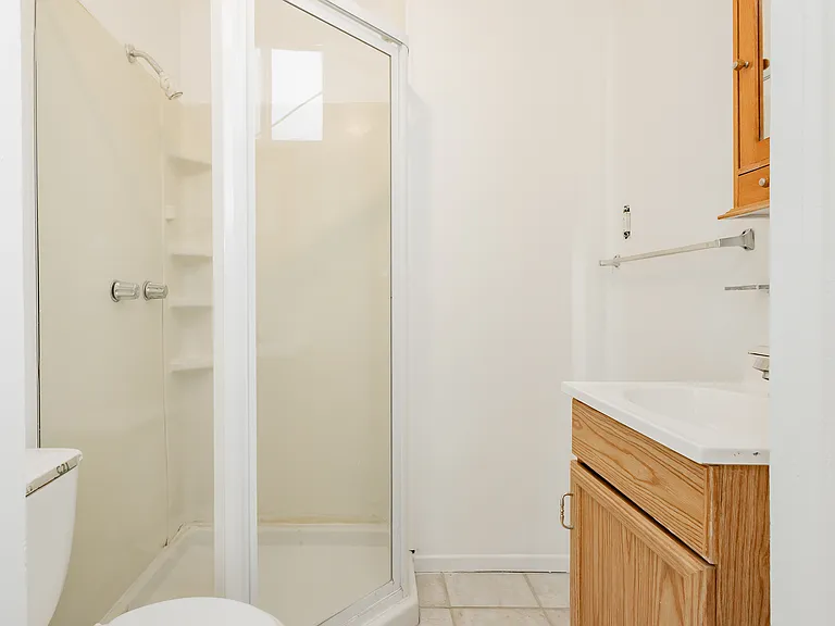3969 Manford Cir — Photo 11