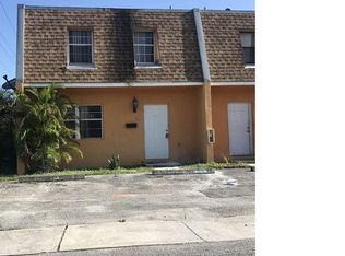 5979 NW 27th Pl, Sunrise, FL 33313