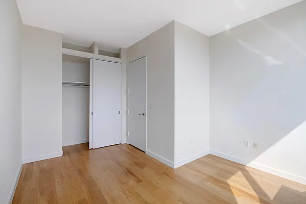 Rented by Compass | media 14