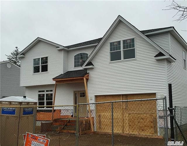 1st image of 2356 Amherst St