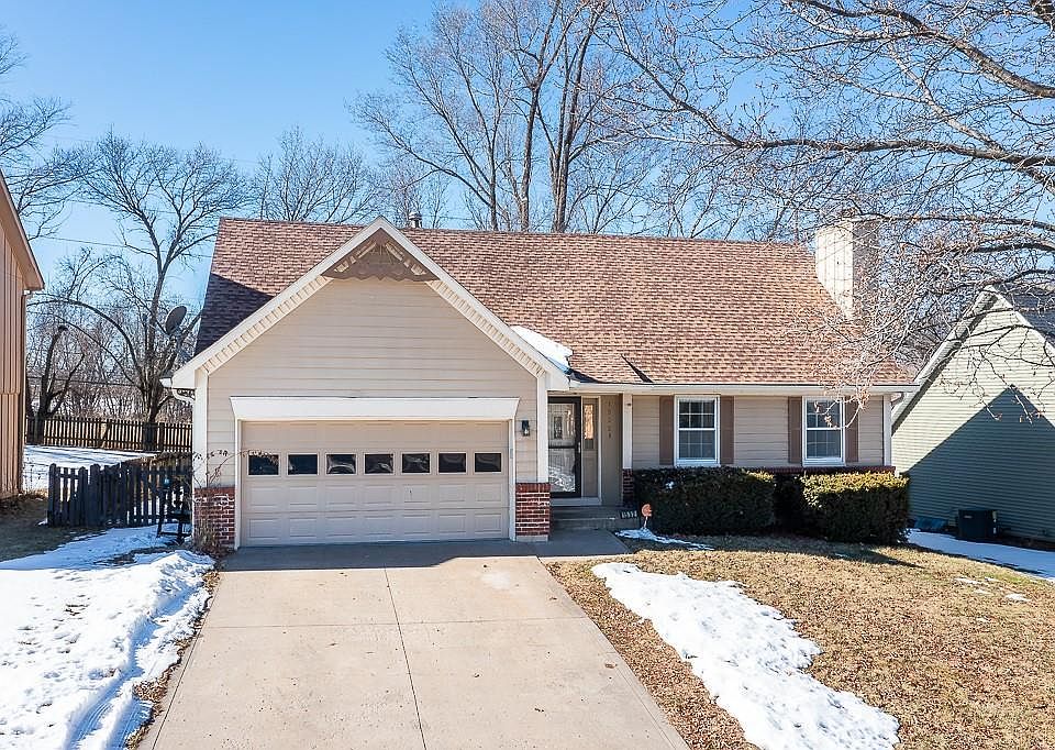 1st image of 1532 N 85th Cir