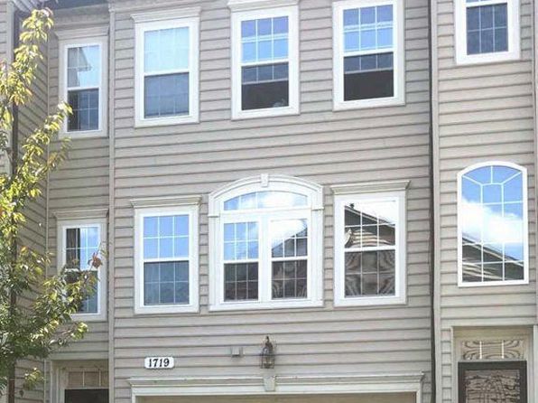 1719 Chiswick Ct