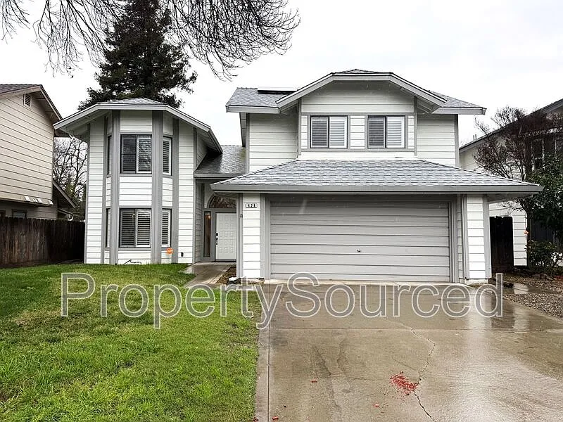 428 Phoenix Ave photo 1