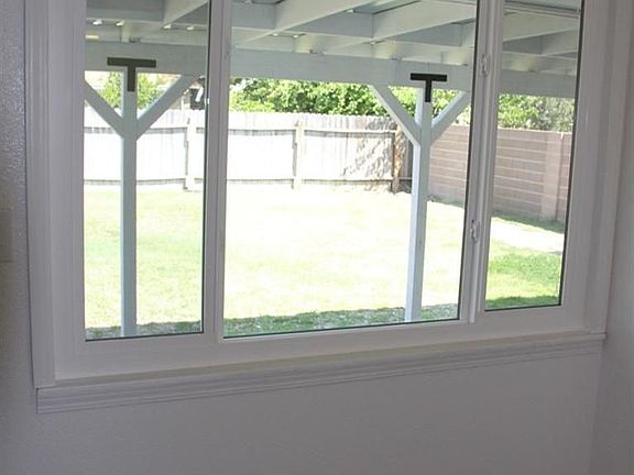 4th image of 4147 E Alta Ave