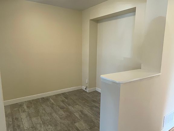 5th image of 1532 Ohm Ave