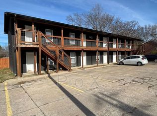 942 W Holly St #2, Fayetteville, AR 72703