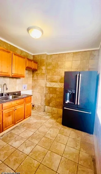 665 Bloomfield Ave #1 — Photo 3