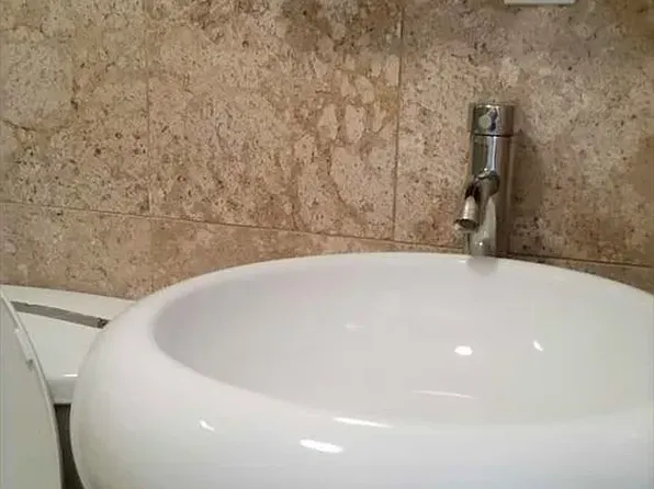 329 West 51st Street image 6 of 8