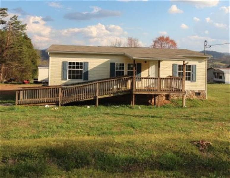 1st image of 126 Plainsview Dr