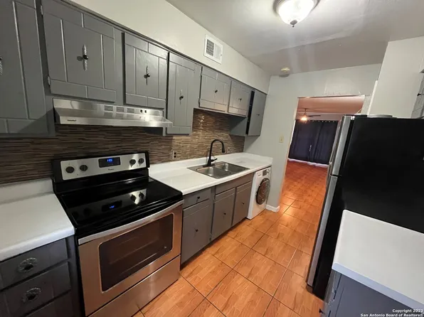 6611 Southpoint st #116, San Antonio, TX 78229