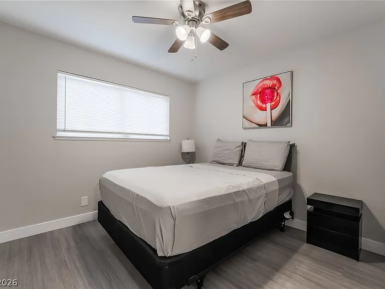 3992 Chinchilla Ave — Photo 33