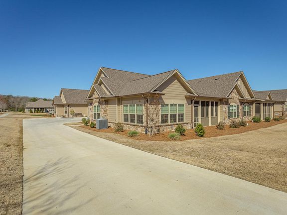 4th image of 1713 Sedgefield Dr #42A