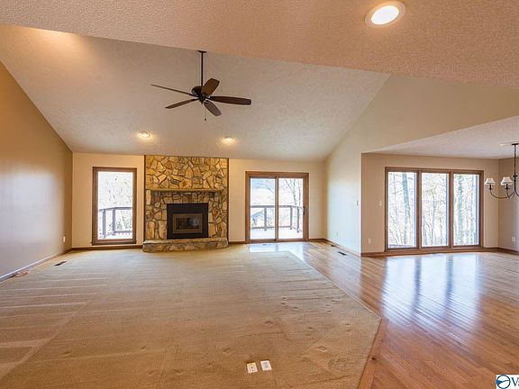 4th image of 10101 Shadow Wood Dr SE