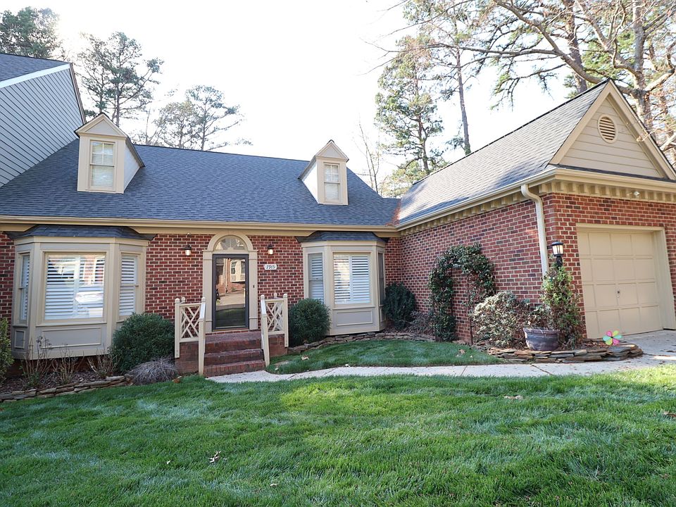 1st image of 7915 Footman Way