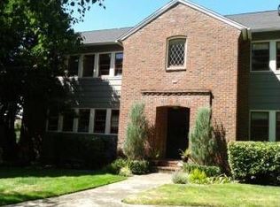 255 NE 61st Ave UNIT 18, Portland, OR