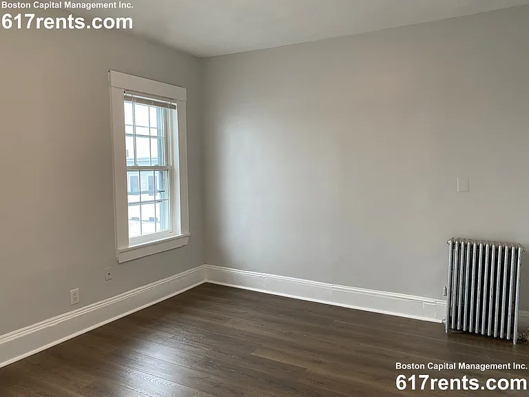 202 Congress Ave #3 — Photo 7