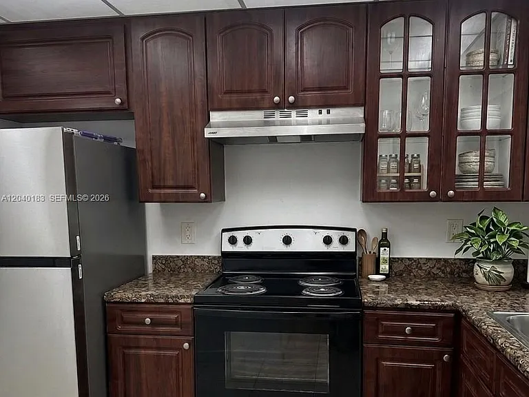 20825 NE 8th Ct #202-19 — Photo 4