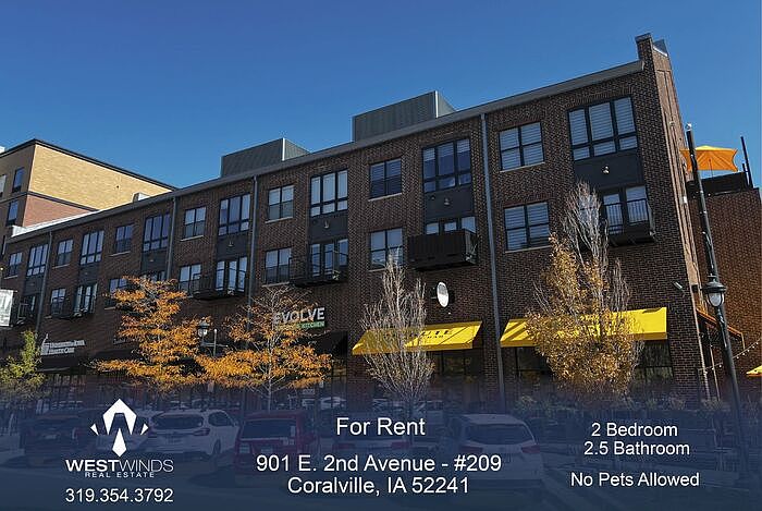 1st image of 901 2nd Ave #209