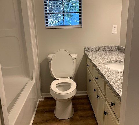 5th image of 2098 S Sherwood Dr APT C