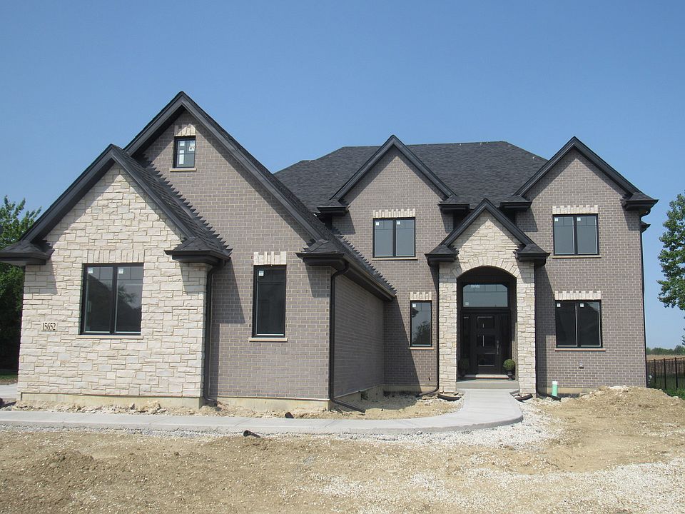 1st image of 15652 Jeanne Ln