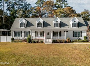 1611 Egret Dr SW, Supply, NC 28462