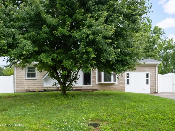 7403 Stanhope Ct, Louisville, KY 40258