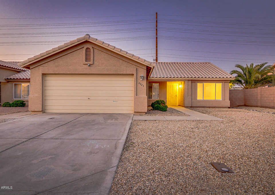 1st image of 8424 W Dahlia Dr