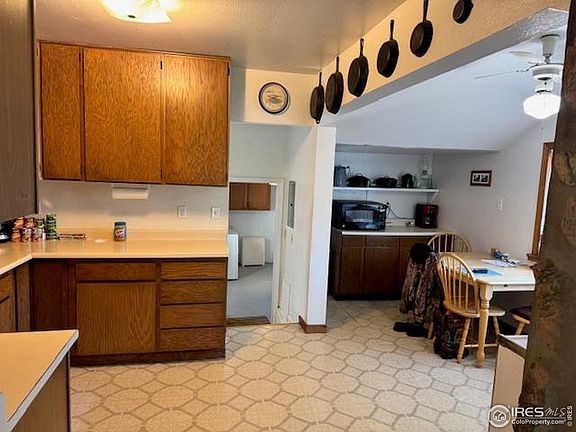 5th image of 230 N Wayne Ave